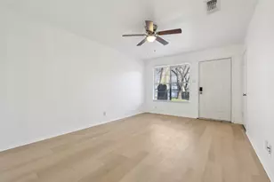 418 Sarah St, San Marcos, TX 78666 - Photo 4