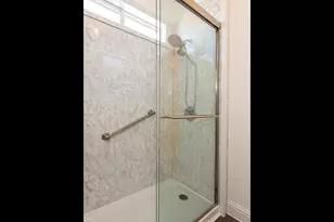 7908 Journeyville Dr, Austin, TX 78735 - Photo 32