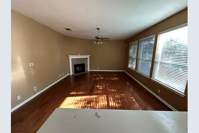9212 Sommerland Way, Austin, TX 78749 - Photo 6