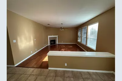 9212 Sommerland Way, Austin, TX 78749 - Photo 4
