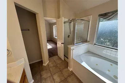 9212 Sommerland Way, Austin, TX 78749 - Photo 14