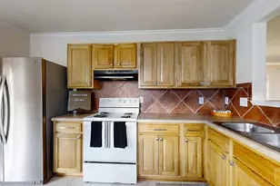 130 Plum Path, Kyle, TX 78640 - Photo 8