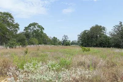 3301 Chuckwagon Road, Luling, TX 78648 - Photo 14