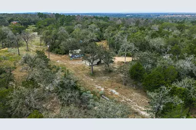 3301 Chuckwagon Road, Luling, TX 78648 - Photo 32