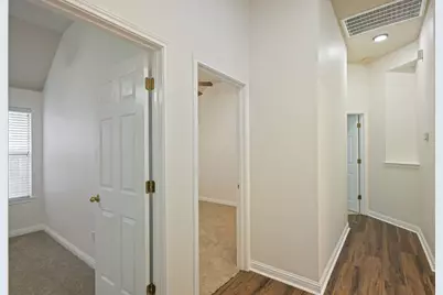 10013 Isle Royale Way, Austin, TX 78747 - Photo 6
