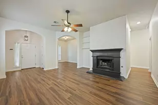 10013 Isle Royale Way, Austin, TX 78747 - Photo 6