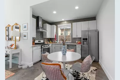 2514 E 4th Street #B, Austin, TX 78702 - Photo 6