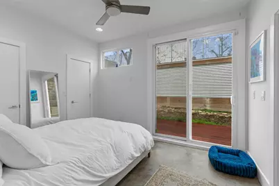 2514 E 4th Street #B, Austin, TX 78702 - Photo 10