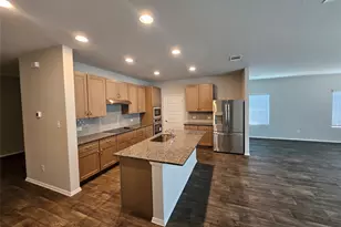 600 Hickory Bend Trl, Georgetown, TX 78628 - Photo 2