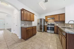 5712 Zachary Scott St, Austin, TX 78747 - Photo 8