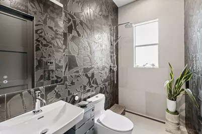 1005 Jewell Street, Austin, TX 78704 - Photo 10