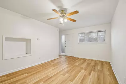 2413 Leon Street #104, Austin, TX 78705 - Photo 4