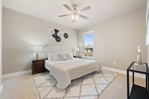 7704 Easy Wind Dr, Austin, TX 78757 - Photo 10