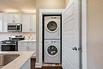 7704 Easy Wind Drive, Austin, TX 78757 - Photo 16