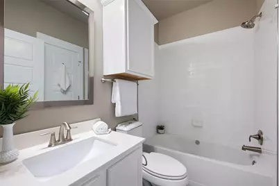 7704 Easy Wind Drive, Austin, TX 78757 - Photo 14