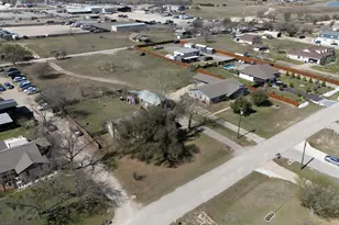 61 Family Cir, Hutto, TX 78634 - Photo 28