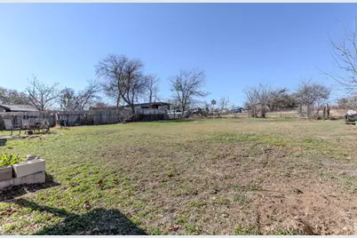 61 Family Circle, Hutto, TX 78634 - Photo 22