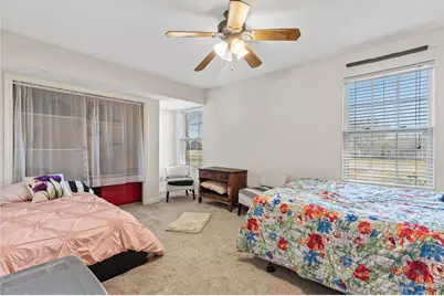 61 Family Circle, Hutto, TX 78634 - Photo 14