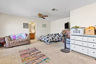 61 Family Cir, Hutto, TX 78634 - Photo 16