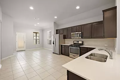 913 Centerra Hills Circle, Round Rock, TX 78665 - Photo 8