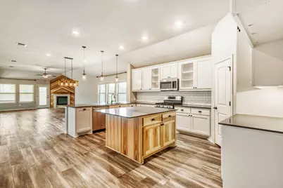 426 Cold River Run, Kyle, TX 78640 - Photo 4