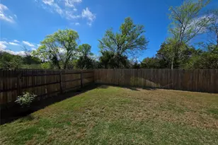 8415 Linda Michelle Ln, Austin, TX 78724 - Photo 22