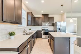 815 Sandhill Branch Dr, Austin, TX 78748 - Photo 12