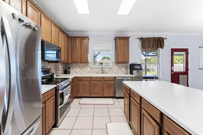 112 Floating Leaf Drive, Hutto, TX 78634 - Photo 14