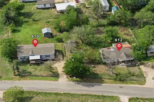 612 Lilac Way, Kyle, TX 78640 - Photo 2