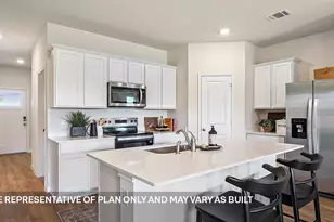 208 Southridge Trl, Marble Falls, TX 78654 - Photo 6