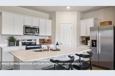 208 Southridge Trail, Marble Falls, TX 78654 - Photo 10