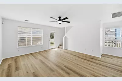 332 Wetzel, Kyle, TX 78640 - Photo 6