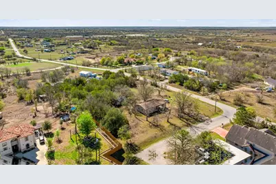 201 Peggys Trail, Kyle, TX 78640 - Photo 4