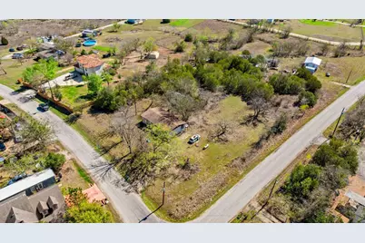 201 Peggys Trail, Kyle, TX 78640 - Photo 2