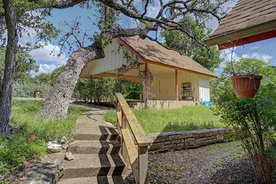 25 Shady Grove Lane, Wimberley, TX 78676 - Photo 2