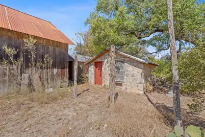 8409 Appaloosa Run, Austin, TX 78737 - Photo 14