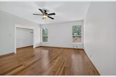 8109 Ganttcrest Drive, Austin, TX 78749 - Photo 14