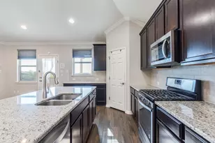 6829 Banff Cv, Austin, TX 78754 - Photo 10