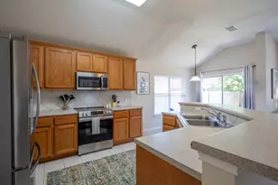 11620 Larch Valley Dr, Austin, TX 78754 - Photo 10