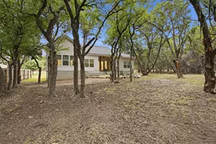 2703 Wilson Ave, Lago Vista, TX 78645 - Photo 26