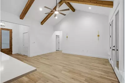 2703 Wilson Avenue, Lago Vista, TX 78645 - Photo 10