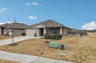1001 Pembroke Ct, Hutto, TX 78634 - Photo 28