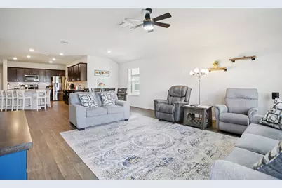 1001 Pembroke Court, Hutto, TX 78634 - Photo 6