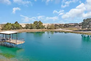 305 Oak Blossom Rd, Liberty Hill, TX 78642 - Photo 32