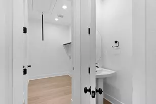 305 Oak Blossom Rd, Liberty Hill, TX 78642 - Photo 6