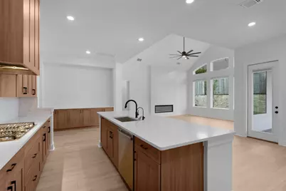 305 Oak Blossom Road, Liberty Hill, TX 78642 - Photo 18