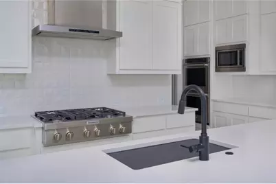 19408 Summit Glory Trail, Spicewood, TX 78669 - Photo 10