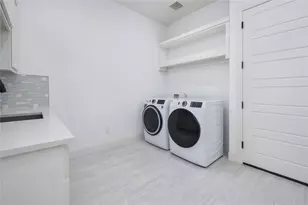 19408 Summit Glory Trl, Spicewood, TX 78669 - Photo 14