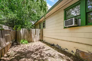 4714 & 4716 Harmon Ave, Austin, TX 78751 - Photo 12