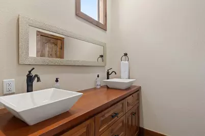 925 Challenger, Lakeway, TX 78734 - Photo 34